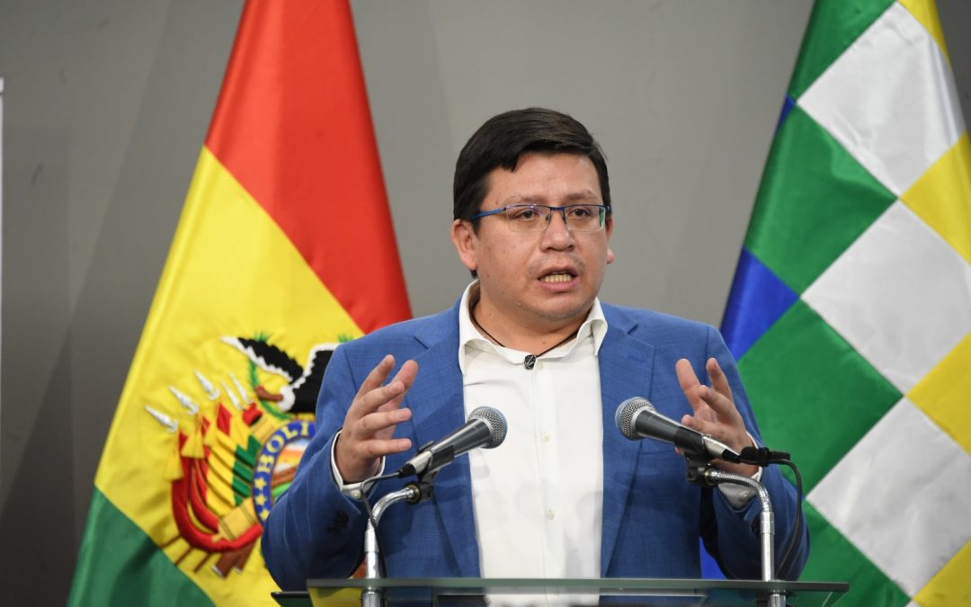 MINISTRO CUSICANQUI ALERTA SOBRE DEMORAS LEGISLATIVAS QUE PERJUDICAN ECONOMÍA