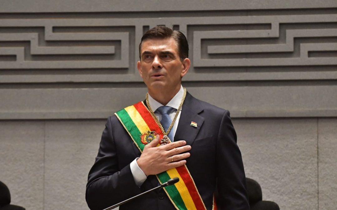 GOBIERNO ANUNCIA MEDIDAS INMEDIATAS PARA ESTABILIZAR ECONOMÍA