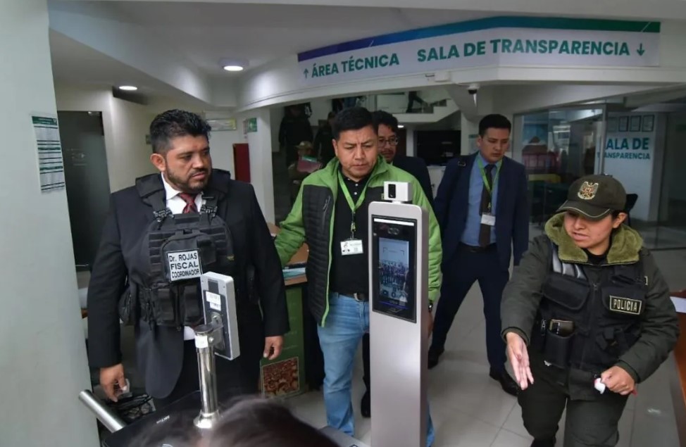 EN LA ANH REVISAN PERMISOS Y CONTRATACIONES POR PRESUNTOS DESVÍOS EN DISTRIBUCIÓN DE COMBUSTIBLES