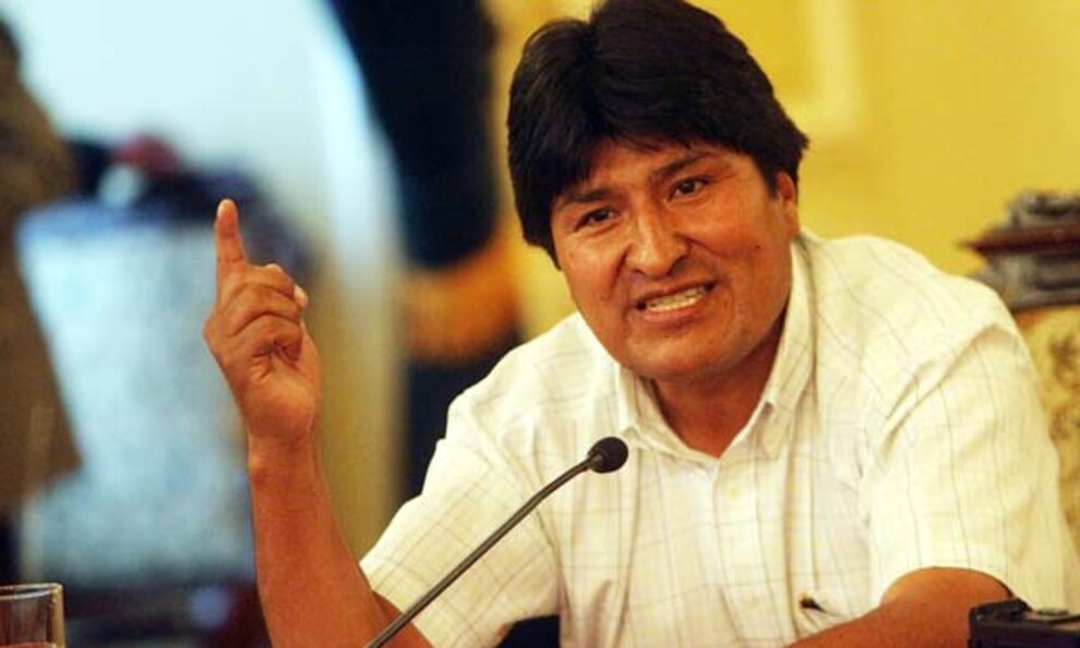 EVO MORALES ADVIERTE CON BLOQUEOS SI PAZ NO DEROGA EL DECRETO EMPOBRECEDOR