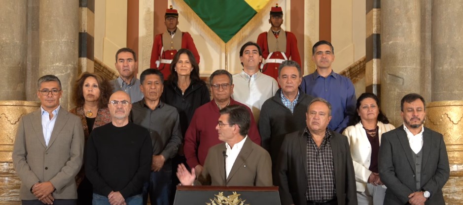 RODRIGO PAZ DEFIENDE ABROGACIÓN DEL DECRETO 5503 Y EXPONE LOS ARGUMENTOS ANTE LA CIUDADANÍA