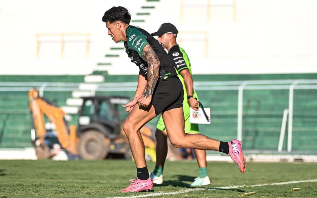 LA SELECCIÓN BOLIVIANA AJUSTA DETALLES ANTES DE ENFRENTAR A MÉXICO