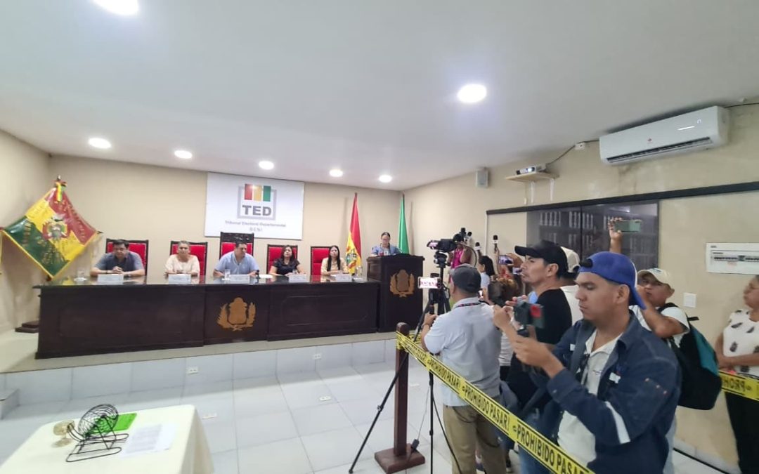 BENI CUMPLE SORTEO DE JURADOS EN MEDIO DEL PARO CÍVICO