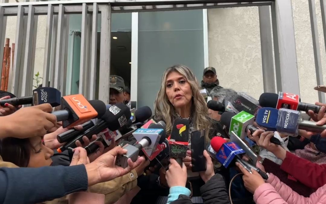 EXGERENTE DE YPFB ES APREHENDIDA POR PRESUNTO DAÑO ECONÓMICO