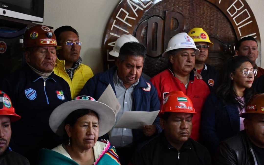 COB PONE PLAZO A RODRIGO PAZ Y SE DECLARA EN ESTADO DE EMERGENCIA