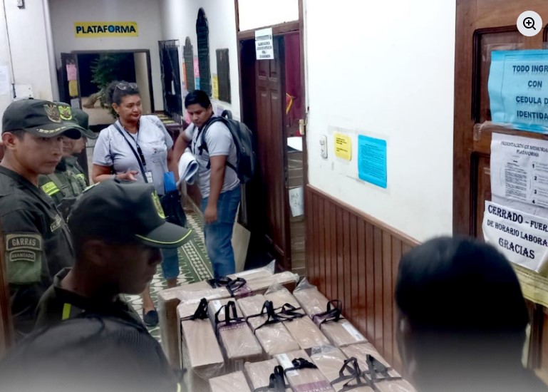DESPLIEGUE DE 28 NOTARIOS REFUERZA CONTROL ELECTORAL EN GUAYARAMERÍN