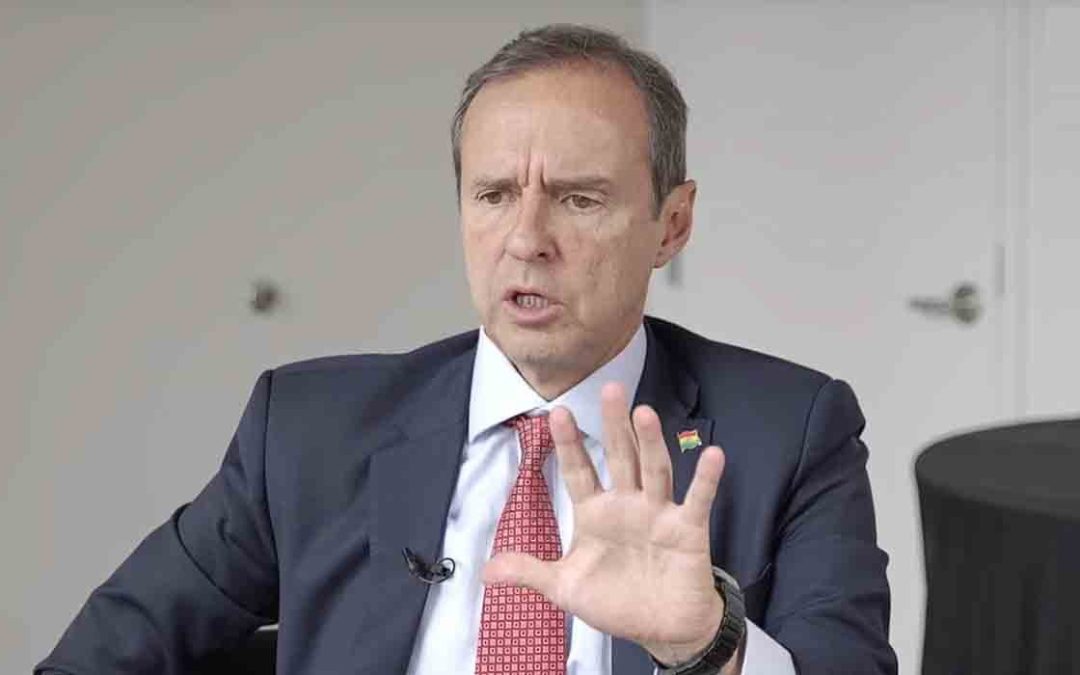 QUIROGA EXIGE CIFRAS CLARAS Y RECTIFICACIONES POR BILLETES SERIE B