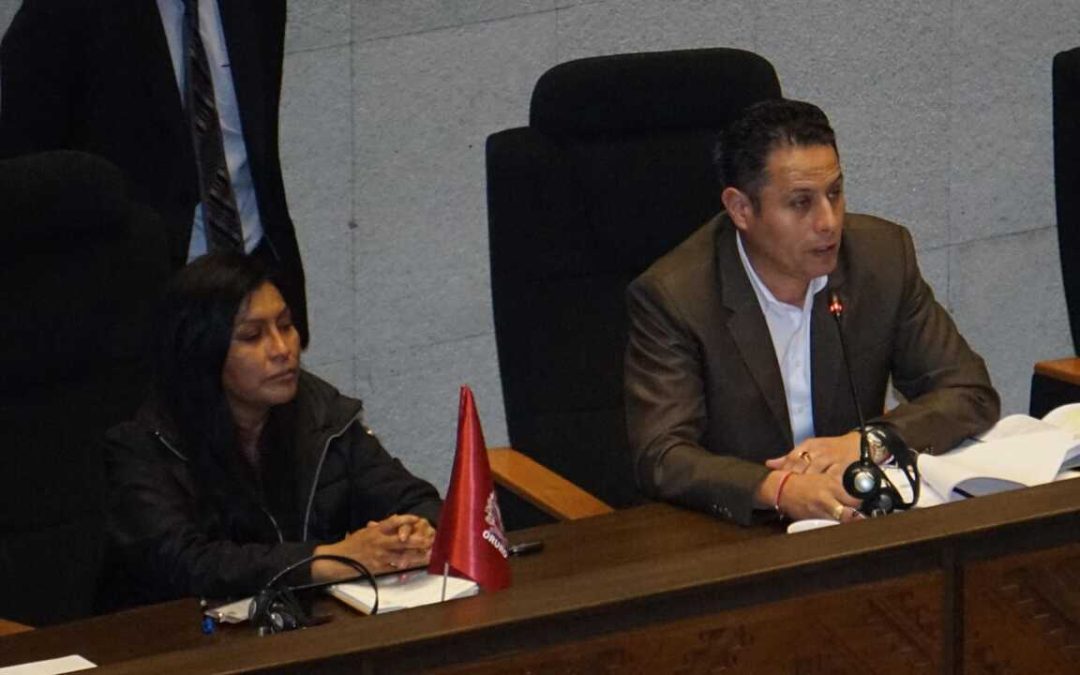 VICEPRESIDENTE ADVIERTE QUE MINISTRO DEBE PRESENTARSE YA