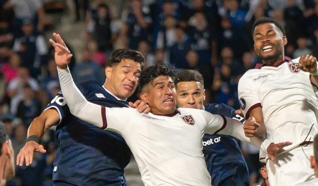 GOLPES QUE DUELEN: BOLÍVAR Y ALWAYS FALLAN EN EL ARRANQUE DE LA LIBERTADORES