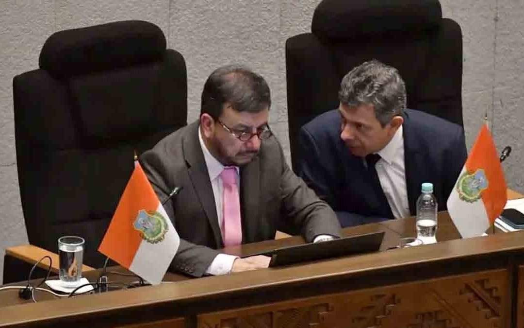 OFICIALISMO ACTIVA RODILLO Y BLOQUEA CENSURA A MEDINACELLI