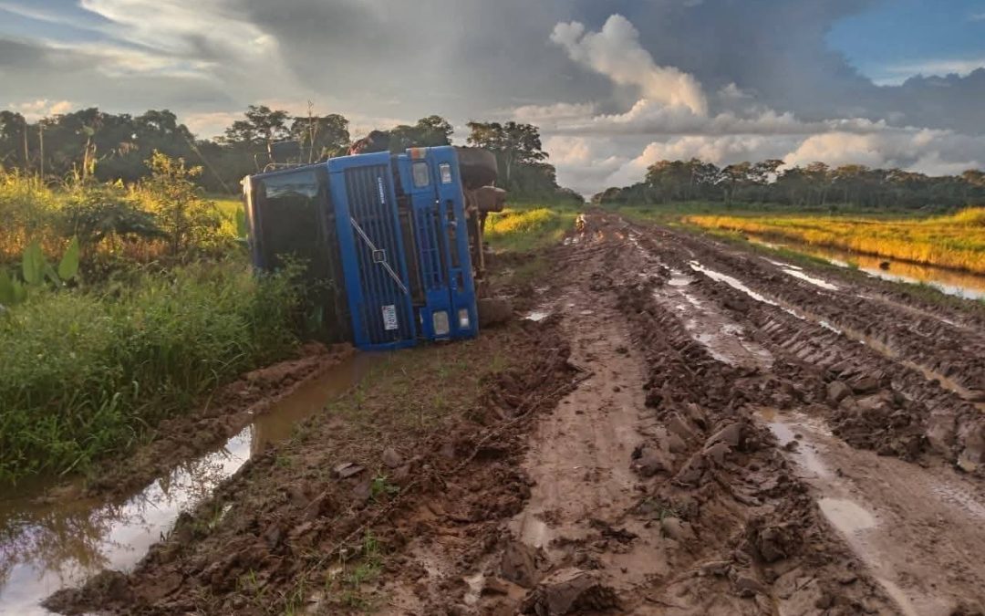 CARRETERAS EN BENI COLAPSAN Y PROVOCAN PÉRDIDAS MILLONARIAS PRODUCTIVAS