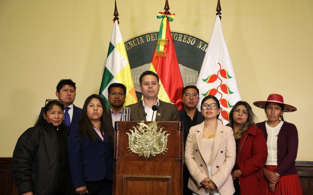 LARA CUESTIONA PERSECUCIÓN Y PIDE DETENER CAPTURAS SINDICALES