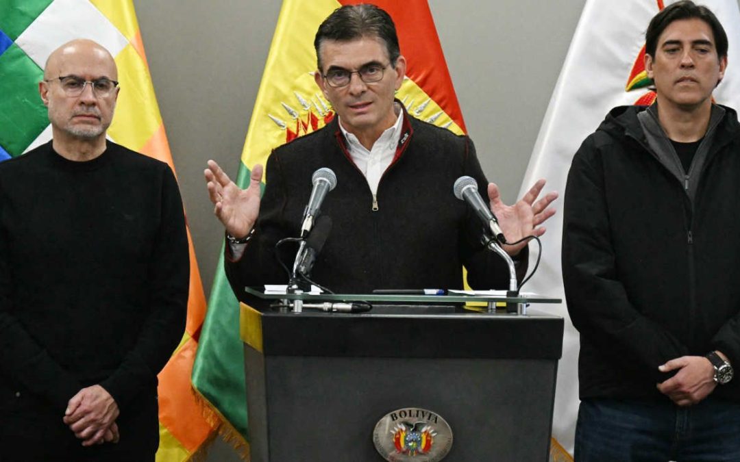 PRESIDENTE ANUNCIA CAMBIOS EN SU GABINETE Y CREA CONSEJO ECONÓMICO SIN LOS SECTORES EN PROTESTA
