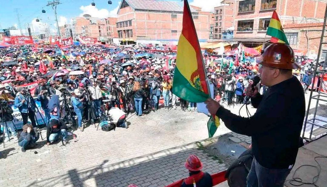 COB CONCENTRA A LAS ORGANIZACIONES PARA EVALUAR LA RESPUESTA A LA CRISIS