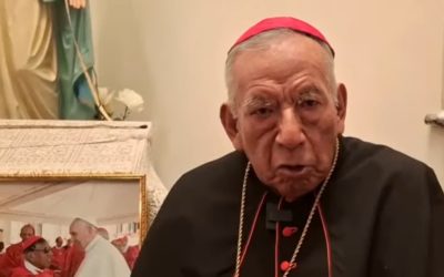 CARDENAL TICONA LLAMA A FRENAR LA DIVISIÓN Y BUSCAR SALIDAS A LA CRISIS