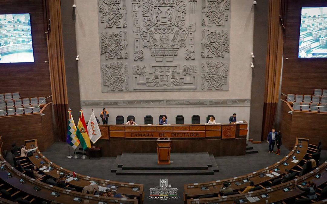 SALIDA DE FUNCIONARIO QUE ALERTÓ IRREGULARIDADES EN ADUANA PROVOCA RECLAMOS Y EXIGENCIAS DE CONTROL