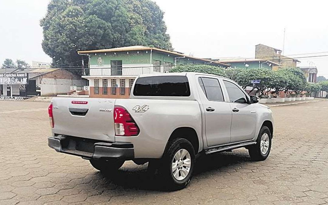 APOYO Y RECHAZO CRUZADO POR PROPUESTA DE NACIONALIZAR AUTOS CHUTOS