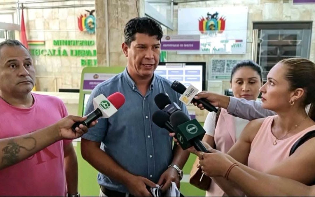 PRESENTAN DENUNCIA PENAL CONTRA DOS VOCALES DE SANTA CRUZ POR PRESUNTO PREVARICATO