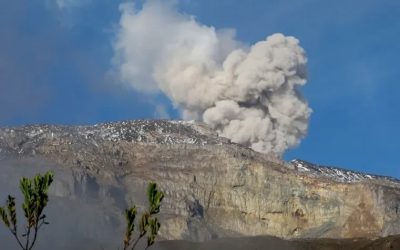 COLOMBIA: PURACÉ MANTIENE ACTIVIDAD ERUPTIVA Y RESTRINGE VUELOS EN POPAYÁN