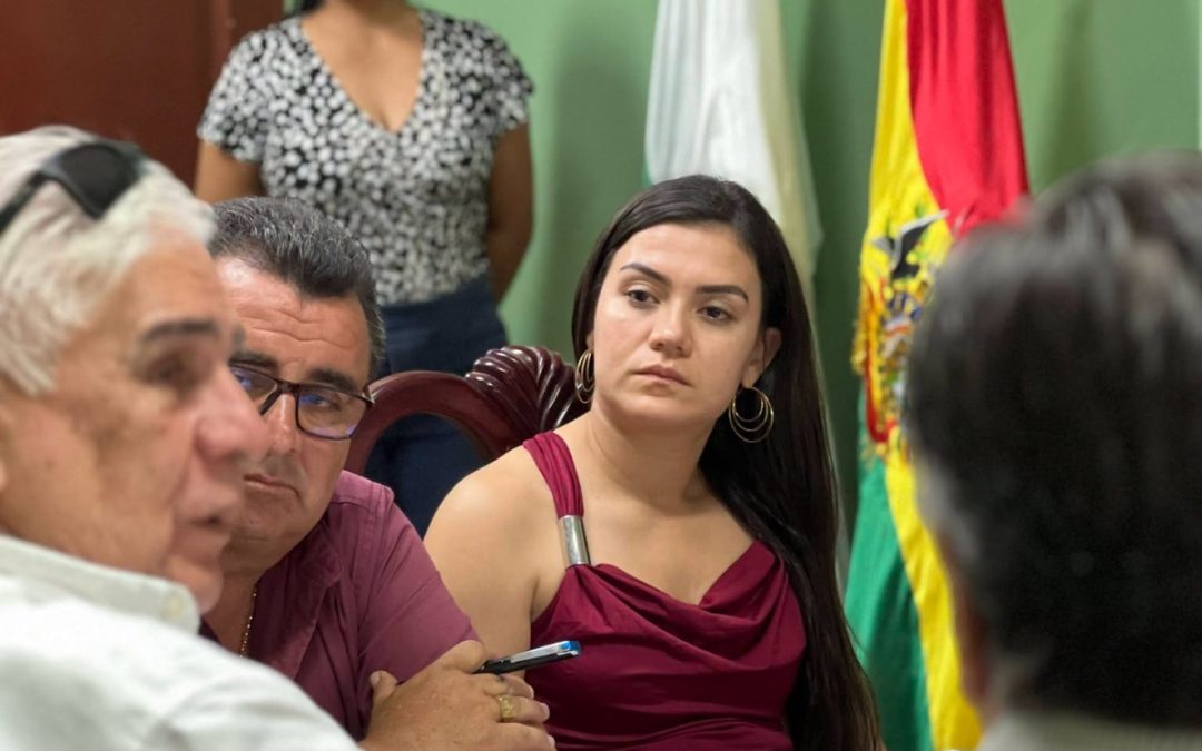 GOBERNADORA DE PANDO DESTACA 11 ACUERDOS TRAS REUNIÓN DEL 50/50
