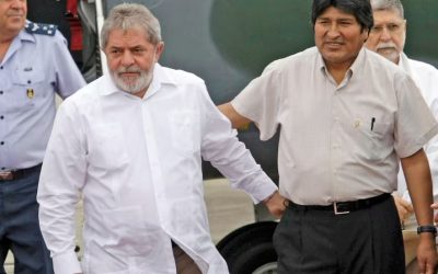 EVO MORALES FELICITA A LULA Y CELEBRA SU VICTORIA EN BRASIL